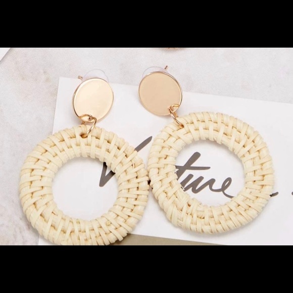 Anthropologie Jewelry - Cream Anthropologie Rattan Gold Earrings New